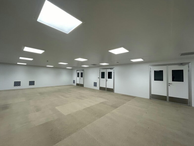 Concord Rd, Londres à louer - Photo du bâtiment - Image 3 de 19