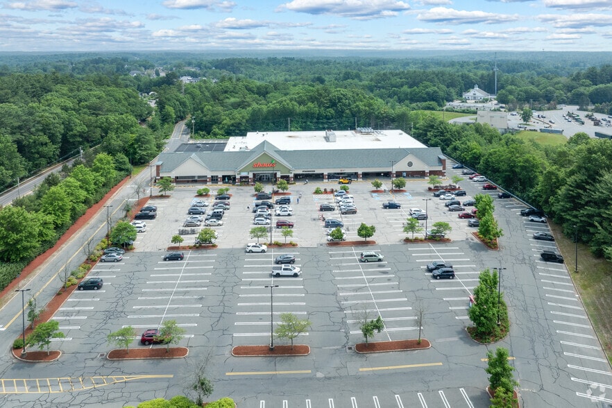 35-55 Columbia Rd, Hanover, MA for lease - Building Photo - Image 2 of 5