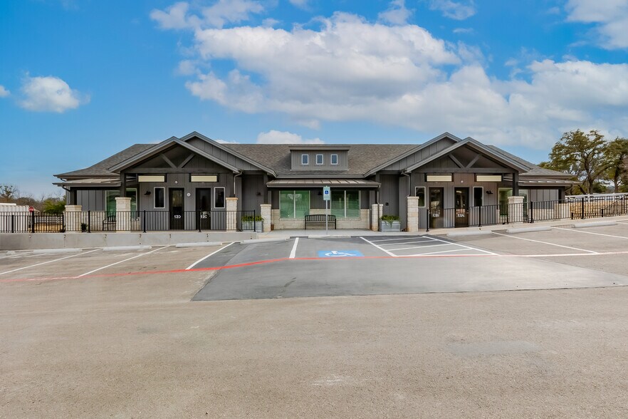 2901 Caballo Ranch Blvd, Cedar Park, TX à louer - Photo du bâtiment - Image 1 de 24