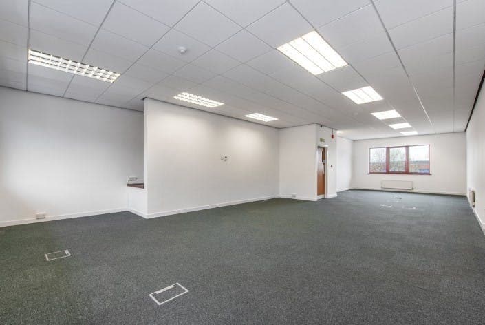 2 Wenman Rd, Thame for lease Interior Photo- Image 1 of 6