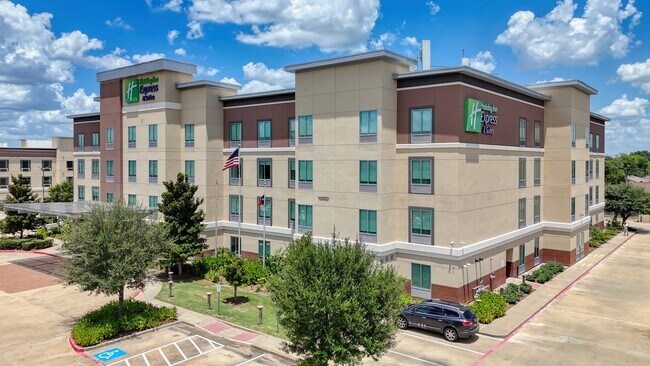 More details for 10520 Huffmeister Rd, Houston, TX - Hospitality for Sale