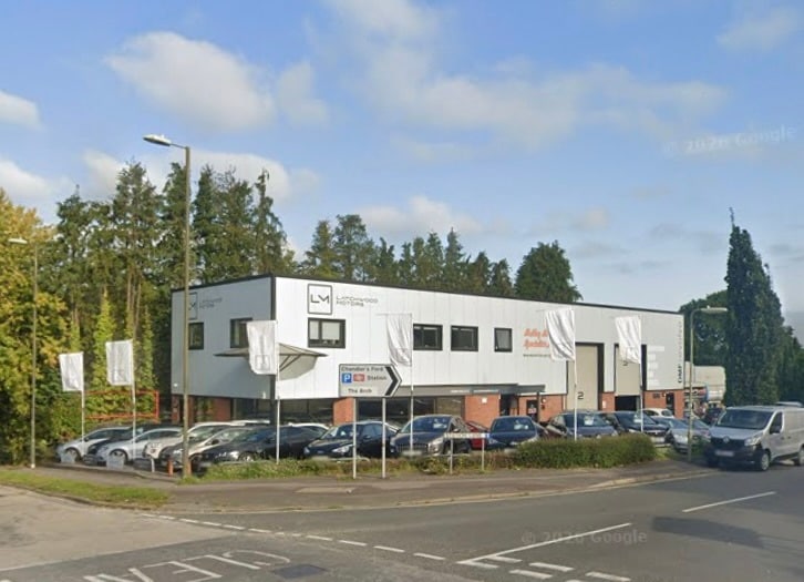 1 School Ln, Eastleigh for lease Primary Photo- Image 1 of 2