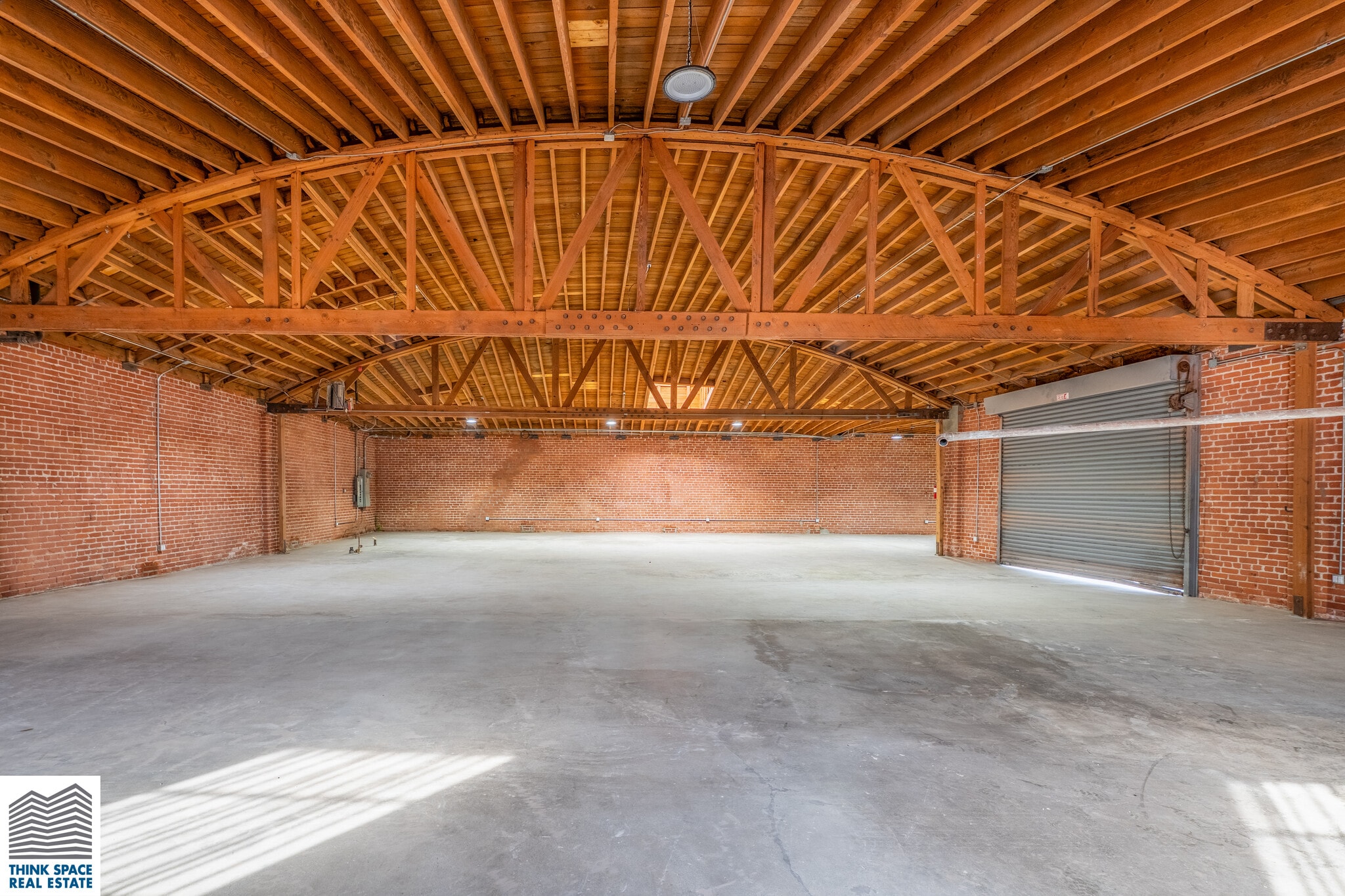 4900 Washington Blvd, Los Angeles, CA for lease Interior Photo- Image 1 of 9