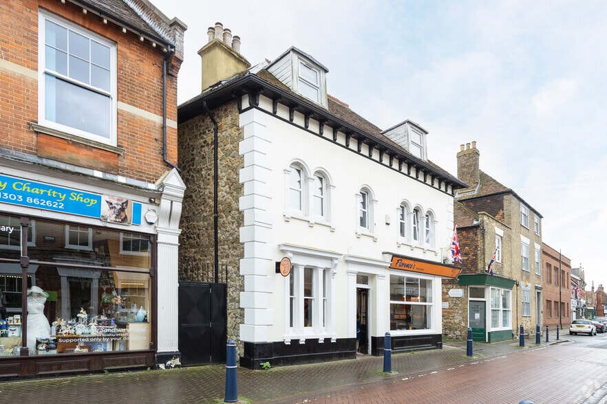 162 High St, Hythe for sale - Primary Photo - Image 1 of 5