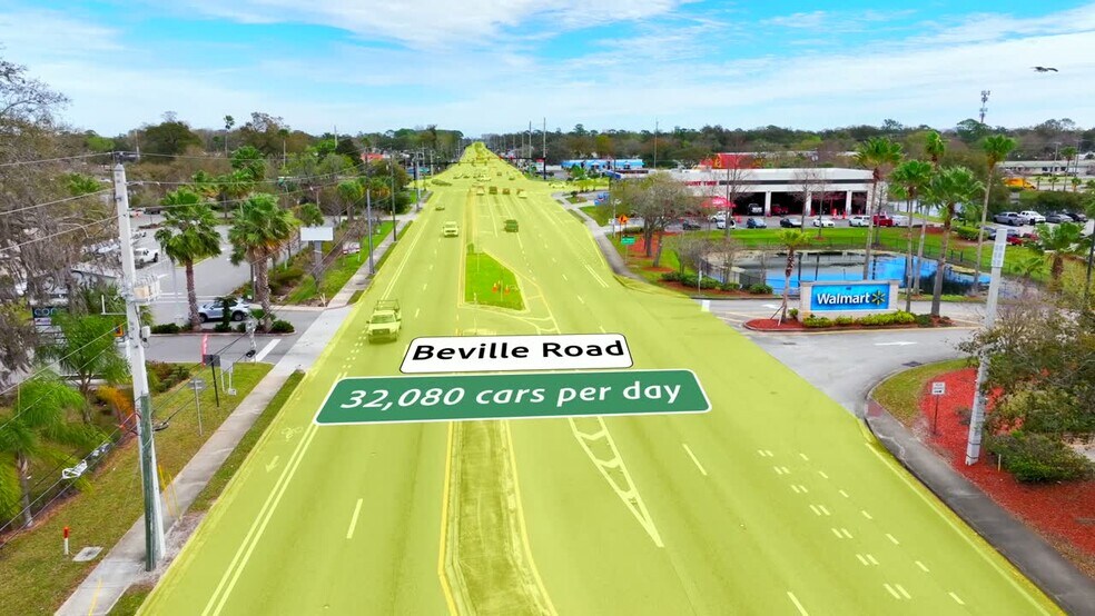 1128 Beville Rd, Daytona Beach, FL à louer - Vidéo sur l’inscription commerciale - Image 2 de 10