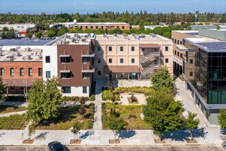 744 P St, Fresno, CA - AERIAL  map view