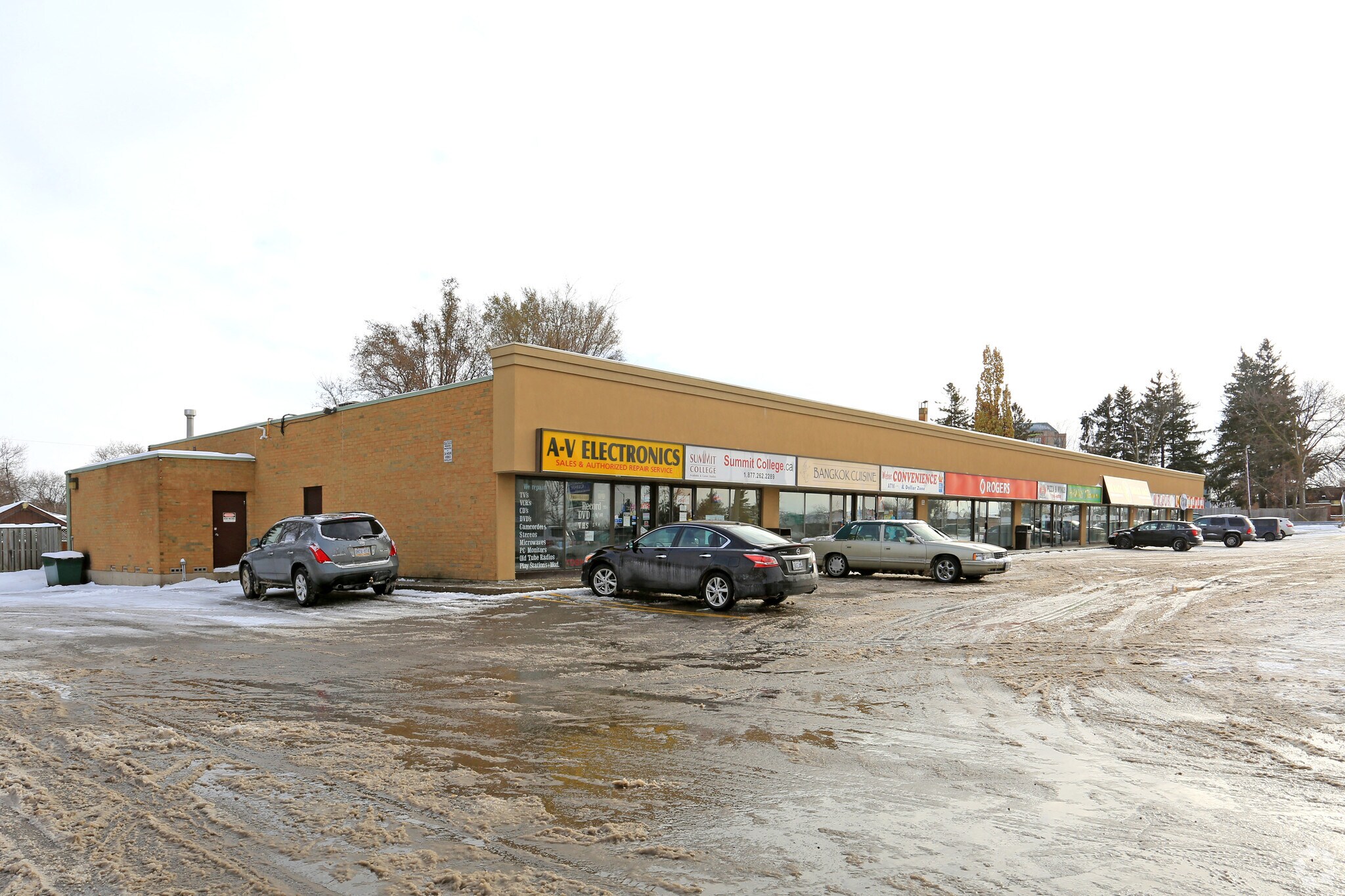 1500 Weber St, Kitchener, ON for sale Primary Photo- Image 1 of 1