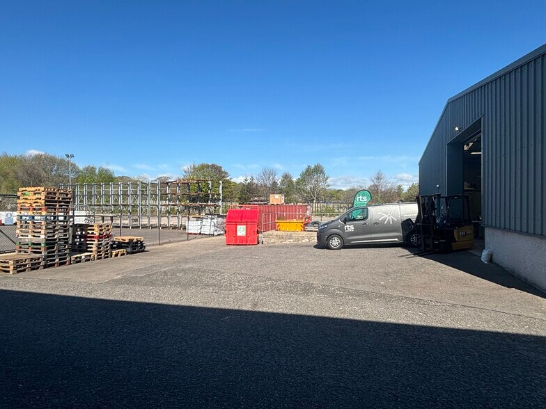 Unit 2 Woodside Rd, Aberdeen à louer - Photo du bâtiment - Image 3 de 13