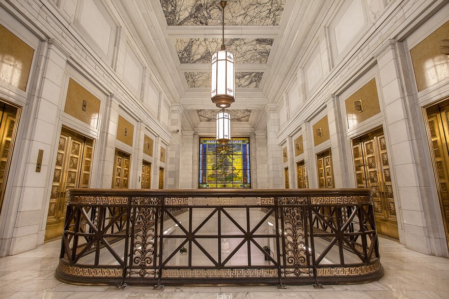 437 Grant St, Pittsburgh, PA à louer - Photo intérieure - Image 3 de 24