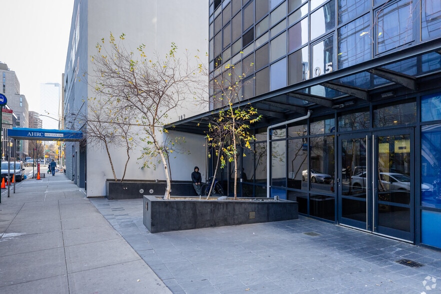 105 Norfolk St, New York, NY for sale - Building Photo - Image 3 of 7