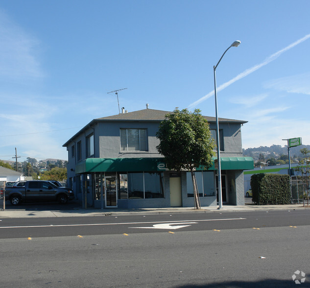 12488-12492 San Pablo Ave, Richmond, CA for sale - Primary Photo - Image 1 of 1