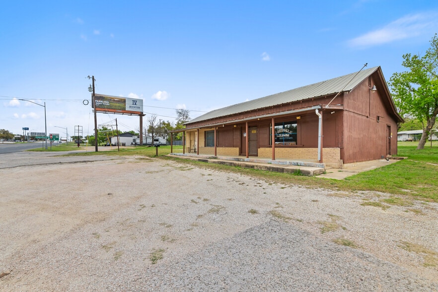 201 N US Highway 281, Johnson City, TX for sale - Building Photo - Image 1 of 9