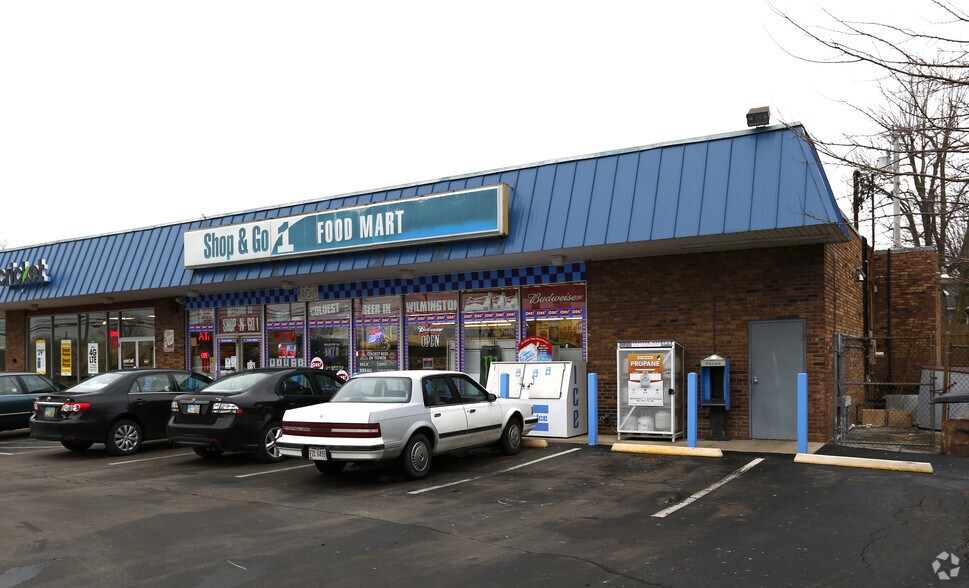 1089-1097 W Locust St, Wilmington, OH à louer - Photo du bâtiment - Image 2 de 12