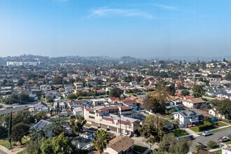 2121 El Paseo, Alhambra, CA - Aérien  Vue de la carte