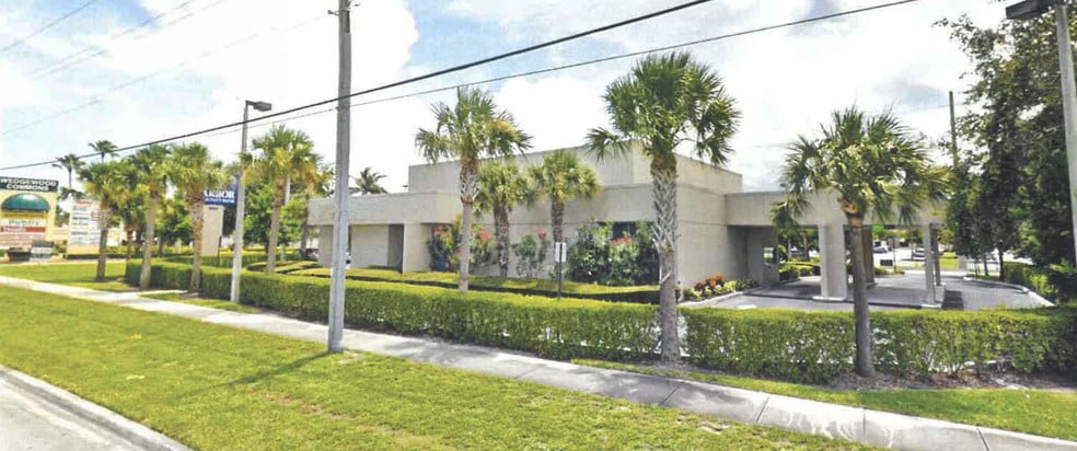 3200-3600 SE Federal Hwy, Stuart, FL for lease - Primary Photo - Image 3 of 8