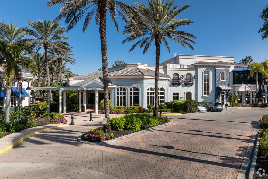 26795-26851 S Bay Dr, Bonita Springs, FL à louer - Photo du bâtiment - Image 3 de 7