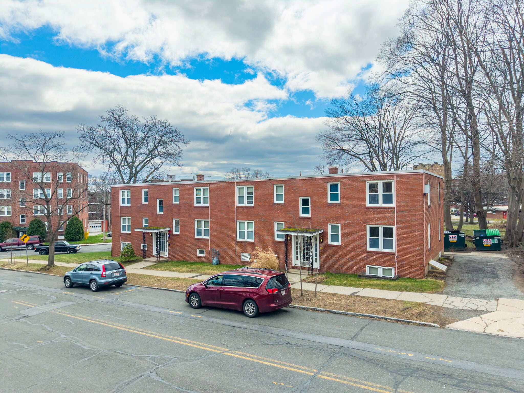 282-284 Suffolk St, Holyoke, MA à vendre Photo principale- Image 1 de 8