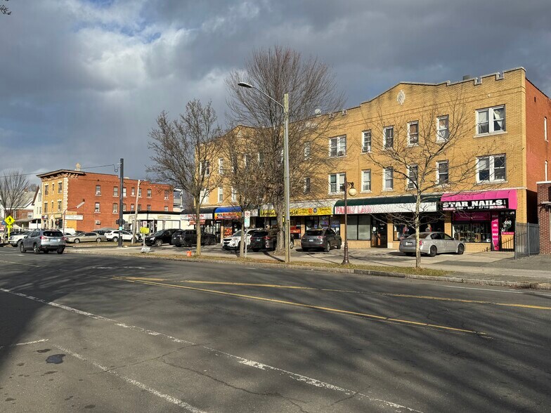 450-460 Franklin Ave, Hartford, CT à vendre - Photo du bâtiment - Image 3 de 21