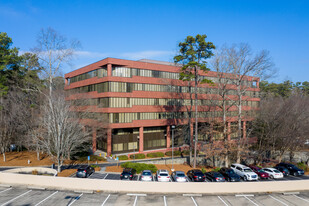 Summit at Peachtree Parkway - Épicerie