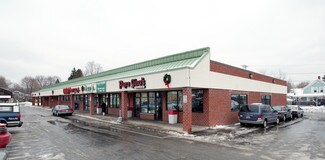Plus de détails pour 144-162 N Main St, Uxbridge, MA - Commerce de détail à louer