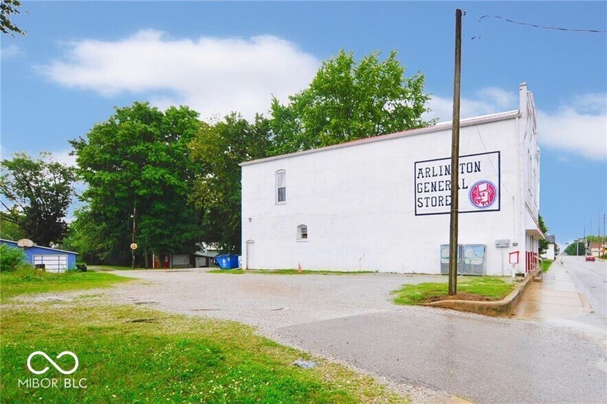 2155 N 700 W, Arlington, IN à vendre - Photo du bâtiment - Image 2 de 14