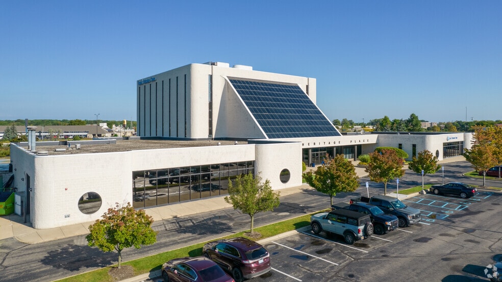 1 Heritage Pl, Southgate, MI for lease - Building Photo - Image 3 of 6