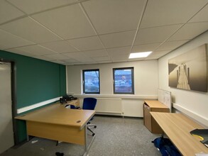 Centre Ct, Pontypridd for lease Interior Photo- Image 1 of 3