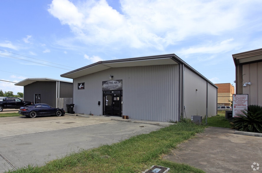 512 Wisconsin St, South Houston, TX for lease - Building Photo - Image 2 of 2