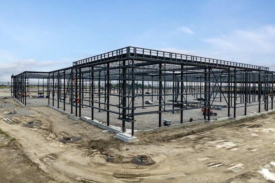 5405 Countryside Dr, Brampton, ON à louer - Photo du bâtiment - Image 2 de 21