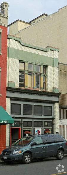 910 Gordon St, Victoria, BC à louer - Photo du bâtiment - Image 2 de 3