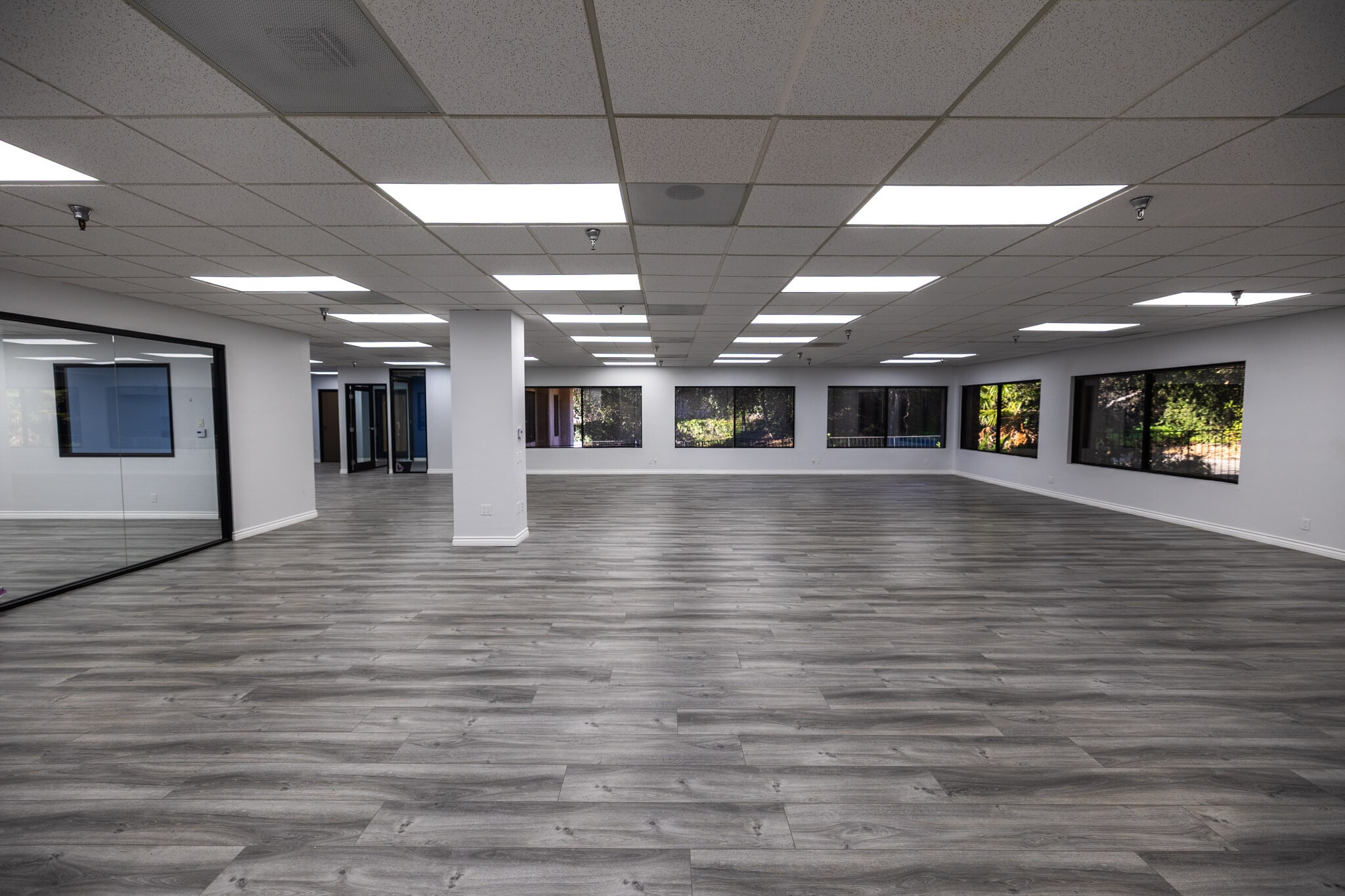 30077 Agoura Ct, Agoura Hills, CA à louer Photo intérieure- Image 1 de 9