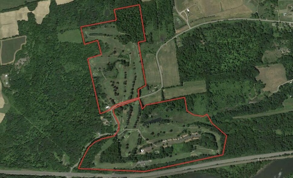 2258 State Highway 5, Fort Johnson, NY for sale - Building Photo - Image 1 of 1