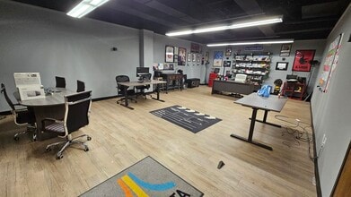 1685 Terrell Mill Rd SE, Marietta, GA for lease Interior Photo- Image 2 of 16