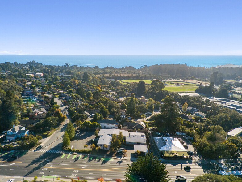 6800 Soquel Dr, Aptos, CA à vendre - Photo du bâtiment - Image 2 de 17