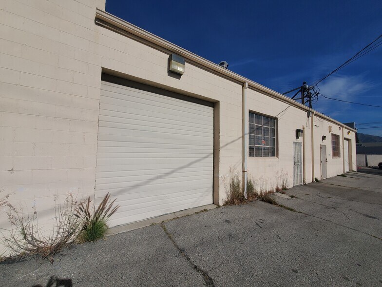 3312-3314 Burton Ave, Burbank, CA for sale - Building Photo - Image 2 of 4