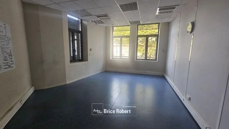 Bureau dans Lyon à louer - Photo intérieure - Image 2 de 7