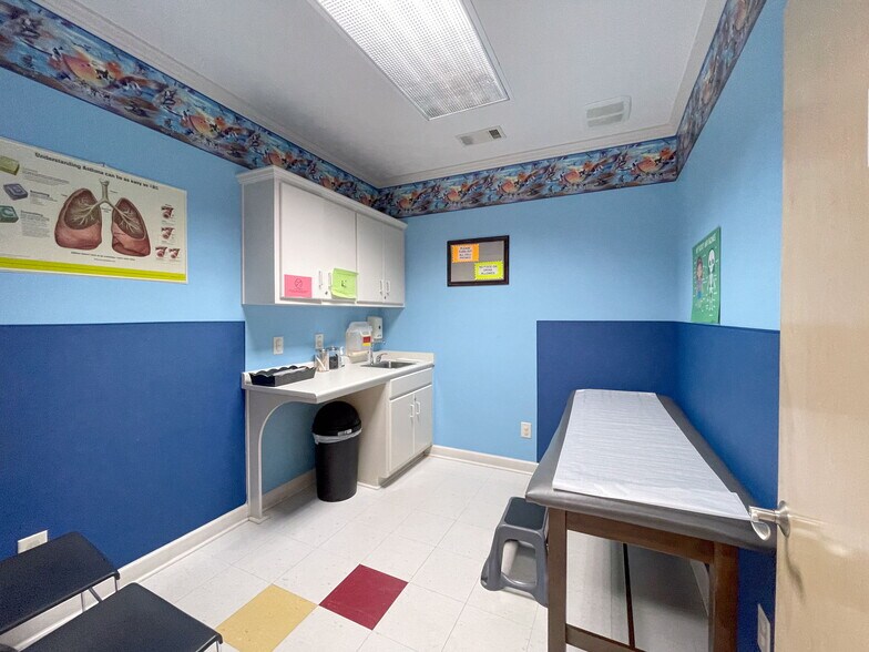 1900 11th Ave, Columbus, GA à louer - Photo intérieure - Image 2 de 17