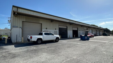 3120-3126 Reynolds Rd, Lakeland, FL à louer Photo intérieure- Image 2 de 13