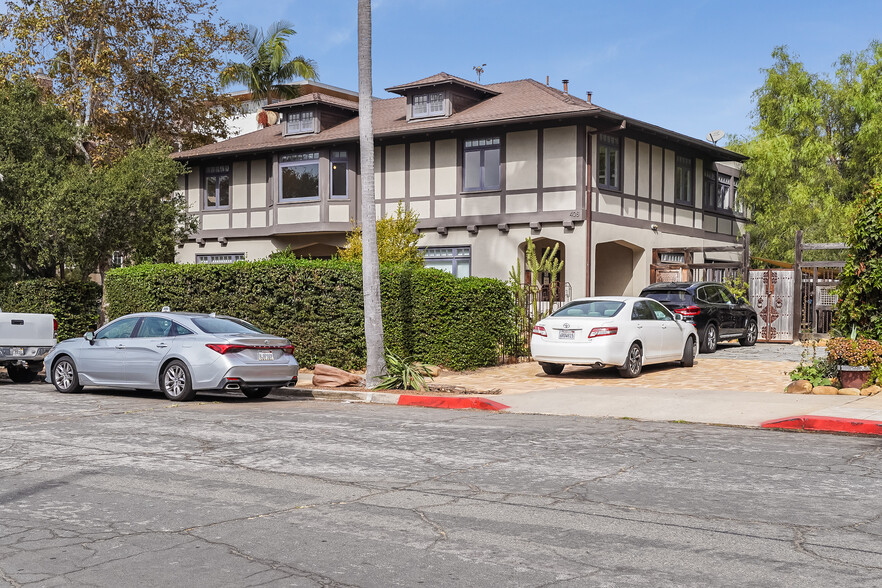 408 Nutmeg St, San Diego, CA for lease - Building Photo - Image 2 of 10