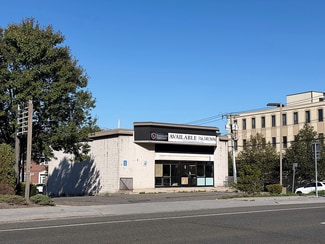 Plus de détails pour 24 Broadhollow Rd, Melville, NY - Commerce de détail à louer