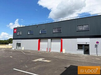 Plus de détails pour Local d'activités à louer