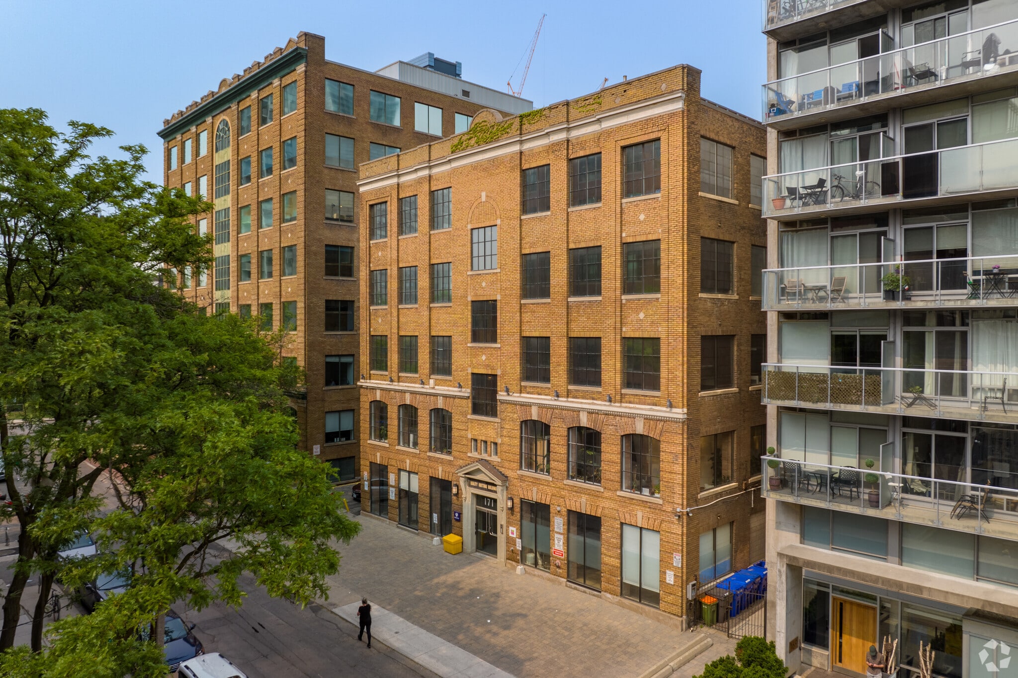 171 John St, Toronto, ON for sale Primary Photo- Image 1 of 1