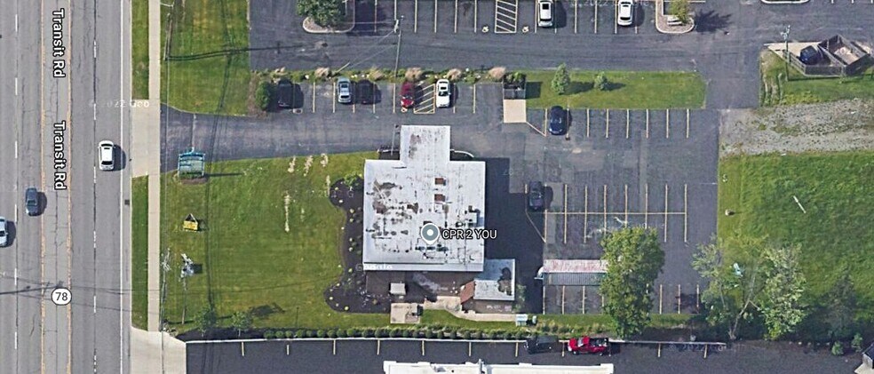 6465 Transit Rd, East Amherst, NY à louer - Photo du bâtiment - Image 2 de 6