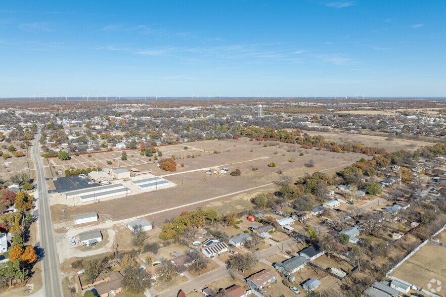 359 Hunt St, Clyde, TX à vendre - Photo du bâtiment - Image 3 de 22