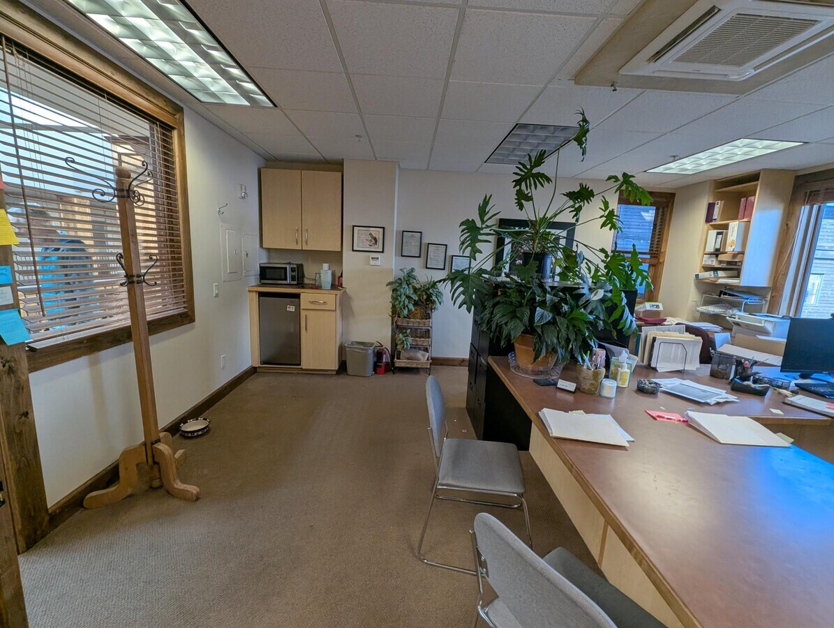 120 2nd Ave N, Ketchum, ID 83340 - Unité 208 -  - Photo intérieure - Image 2 of 7