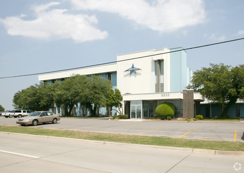 8600 S I 35 Service Rd, Oklahoma City, OK à louer - Photo du bâtiment - Image 2 de 7