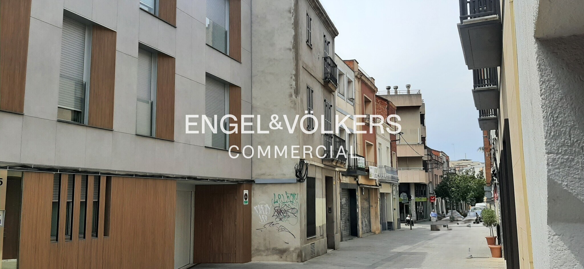 Retail in Sabadell, Barcelona for lease Primary Photo- Image 1 of 2