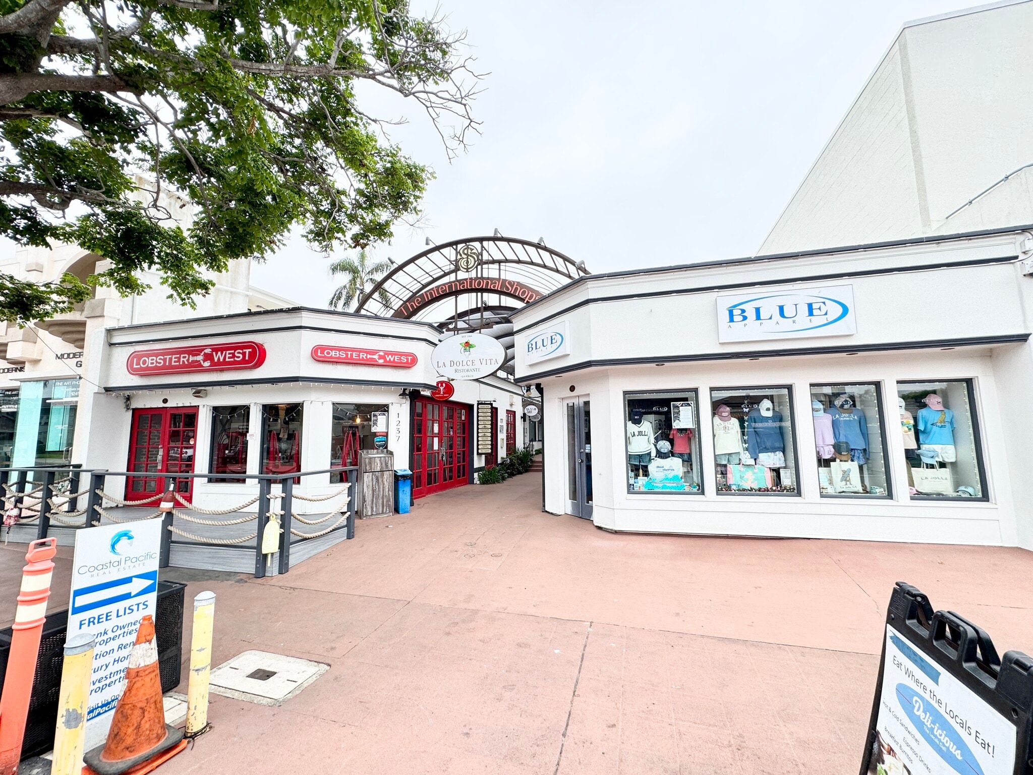 1237 Prospect St, La Jolla, CA for lease Building Photo- Image 1 of 8