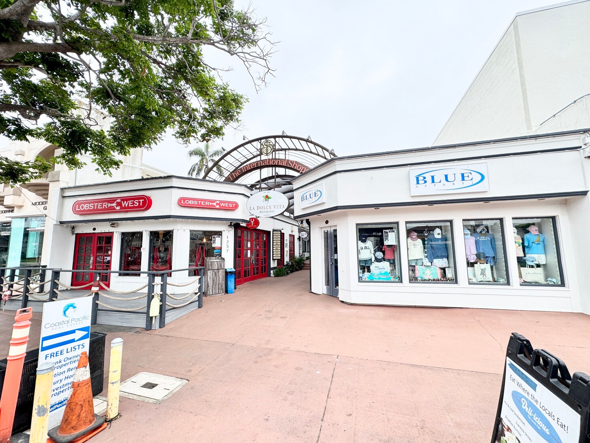 1237 Prospect St, La Jolla, CA à louer Photo du bâtiment- Image 1 de 8