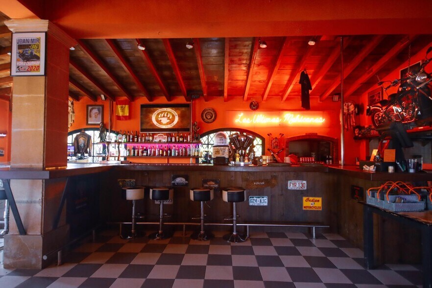 Retail in Algaida, Islas Baleares for sale - Interior Photo - Image 2 of 6